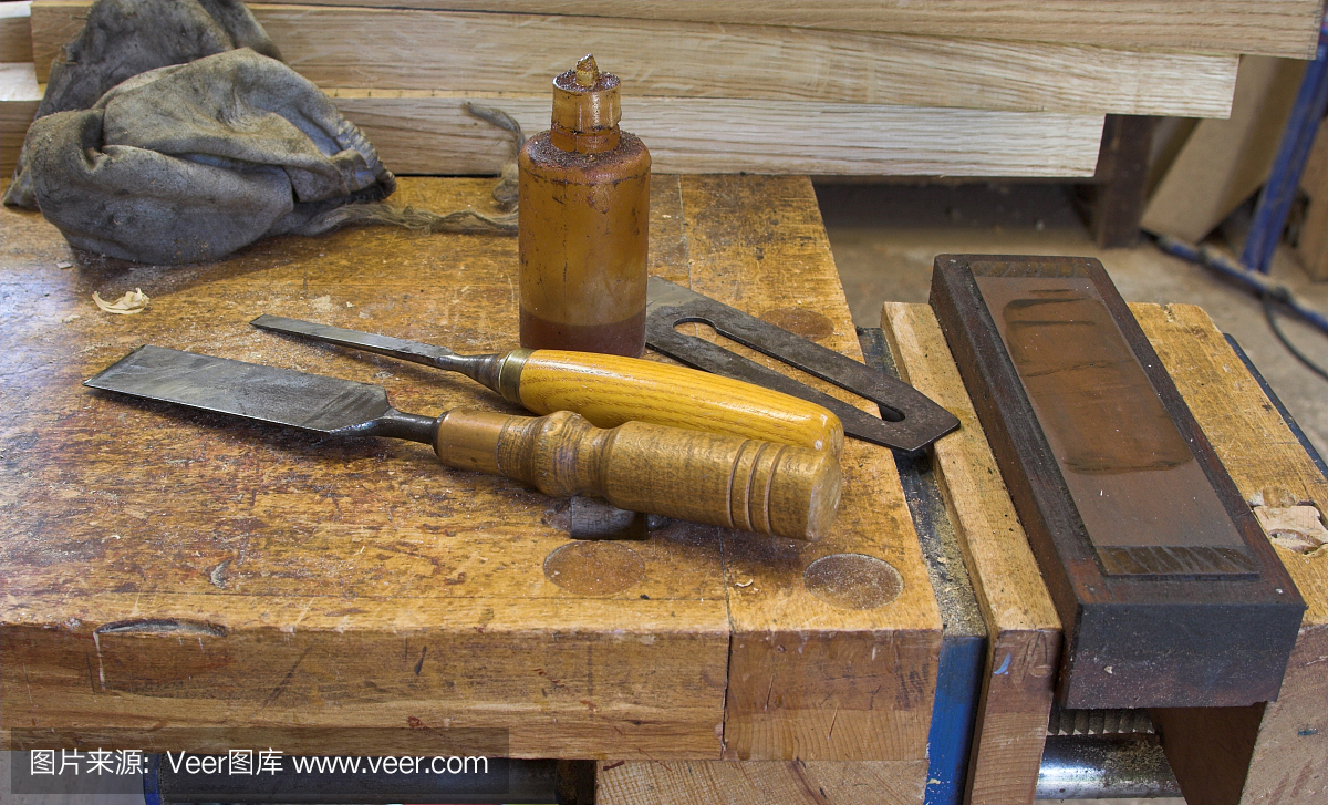 鑿子、刨鐵和磨具