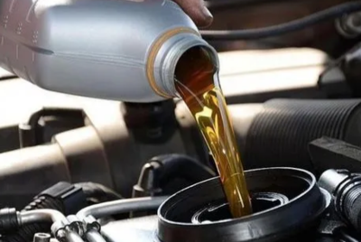礦物油與發(fā)動(dòng)機(jī)摩擦 并非絕對(duì)劣勢(shì)，關(guān)鍵在于合理使用